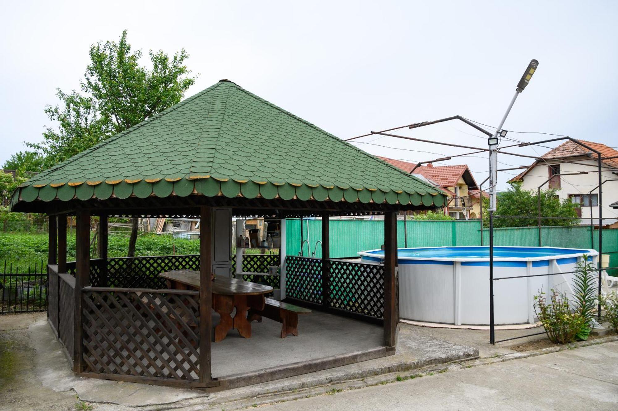 Luxury Attic Villa Curtea de Argeş Exteriör bild