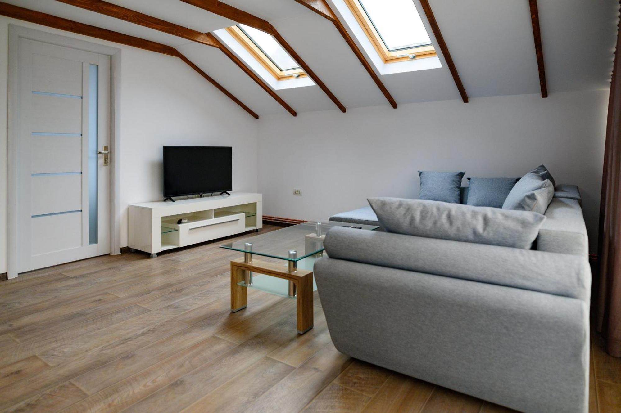 Luxury Attic Villa Curtea de Argeş Exteriör bild
